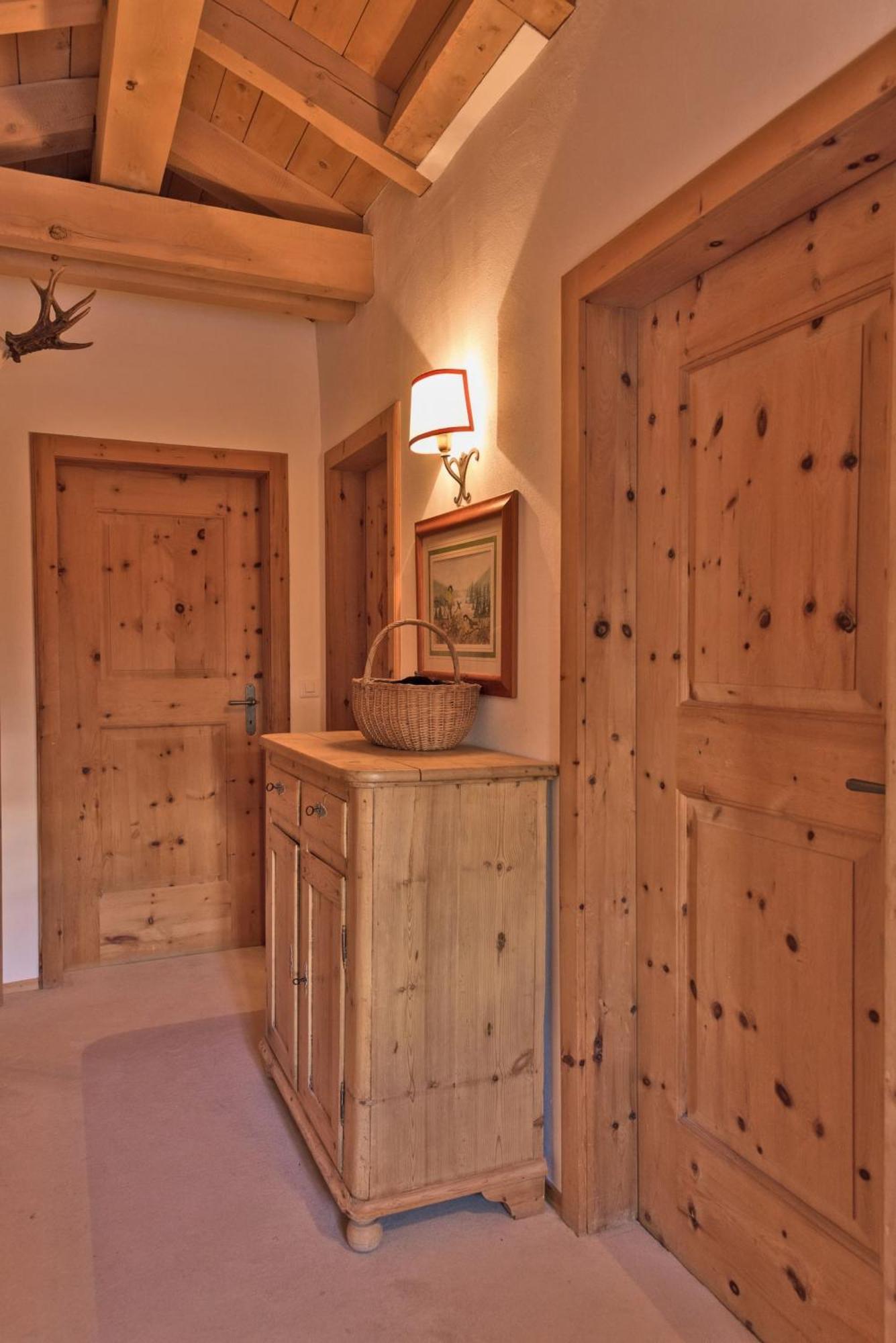 Chalet Gulas - La Punt-Chamues-Ch Luaran gambar