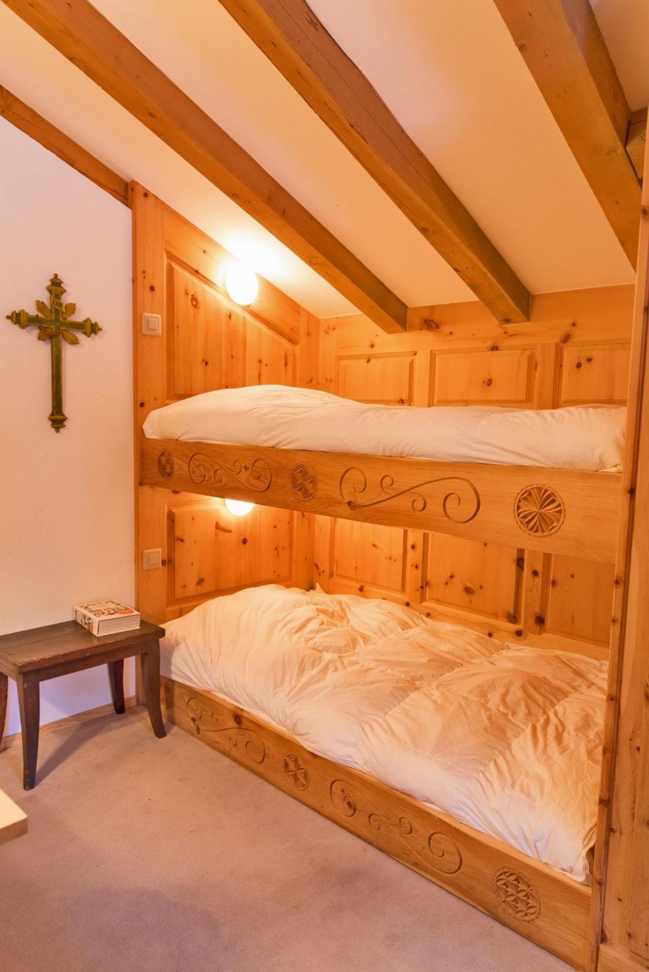 Chalet Gulas - La Punt-Chamues-Ch Luaran gambar