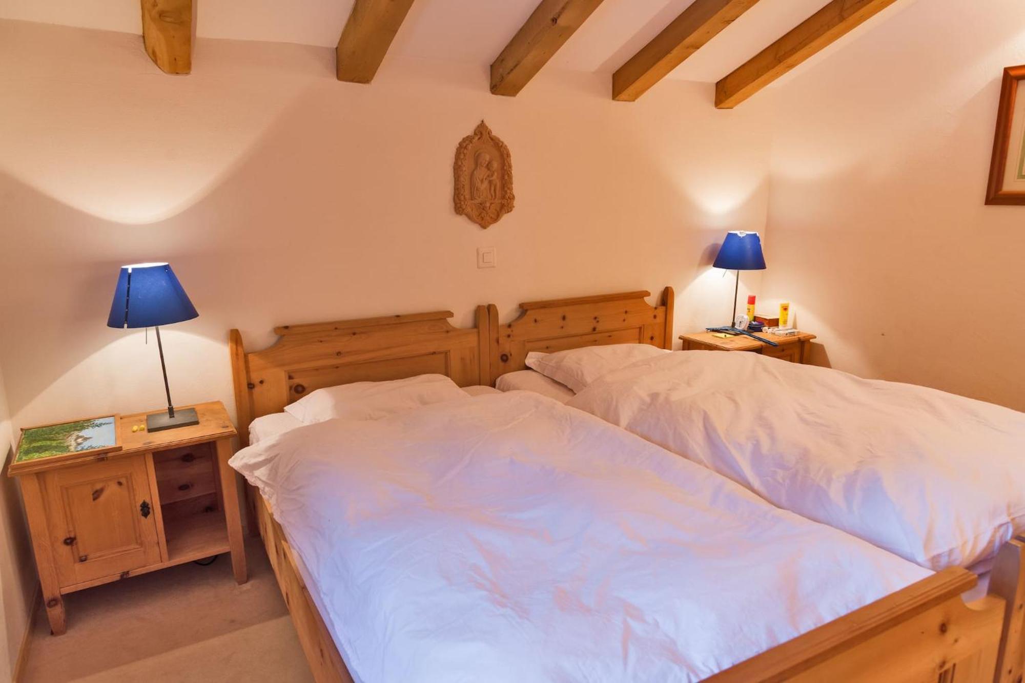 Chalet Gulas - La Punt-Chamues-Ch Luaran gambar