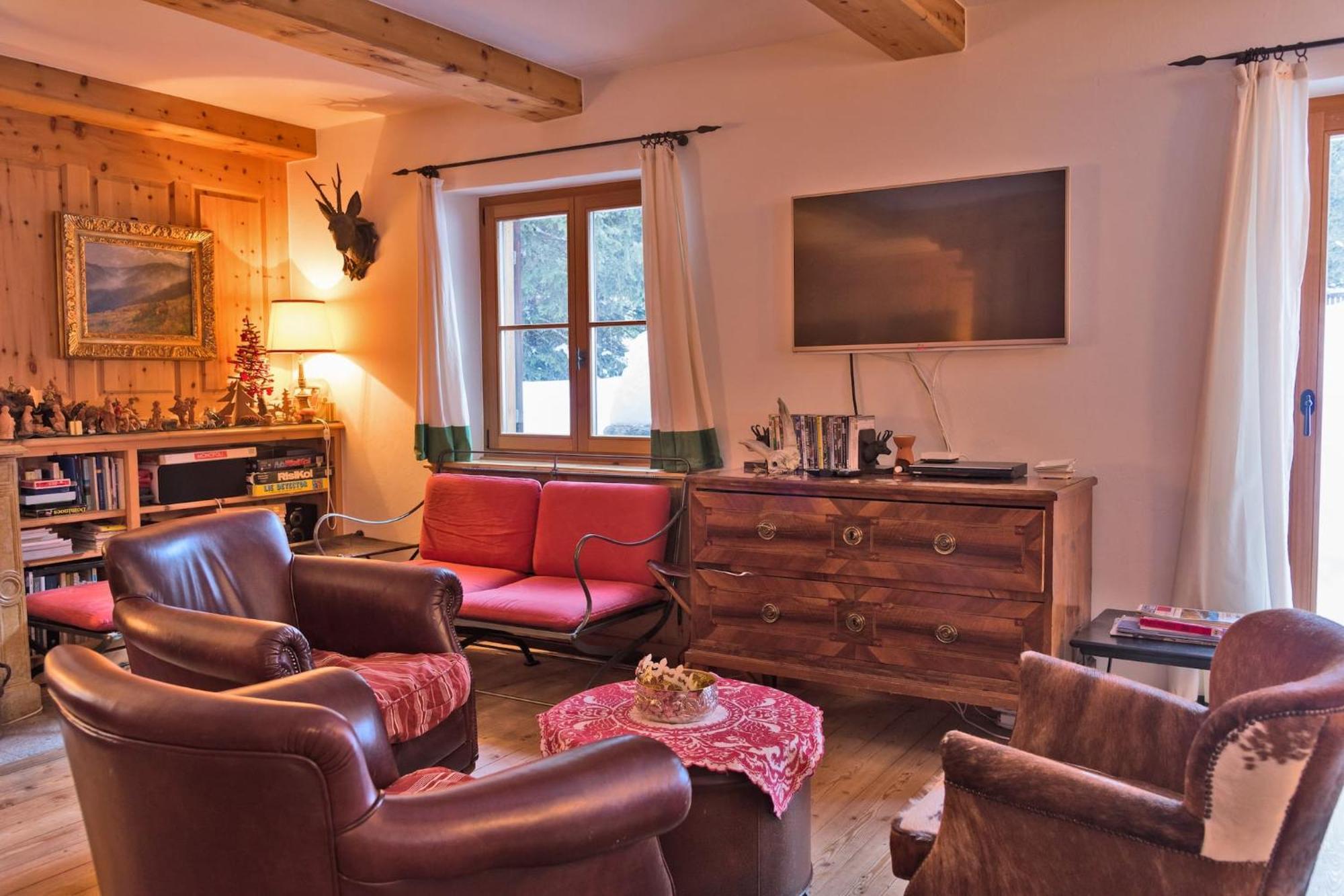 Chalet Gulas - La Punt-Chamues-Ch Luaran gambar