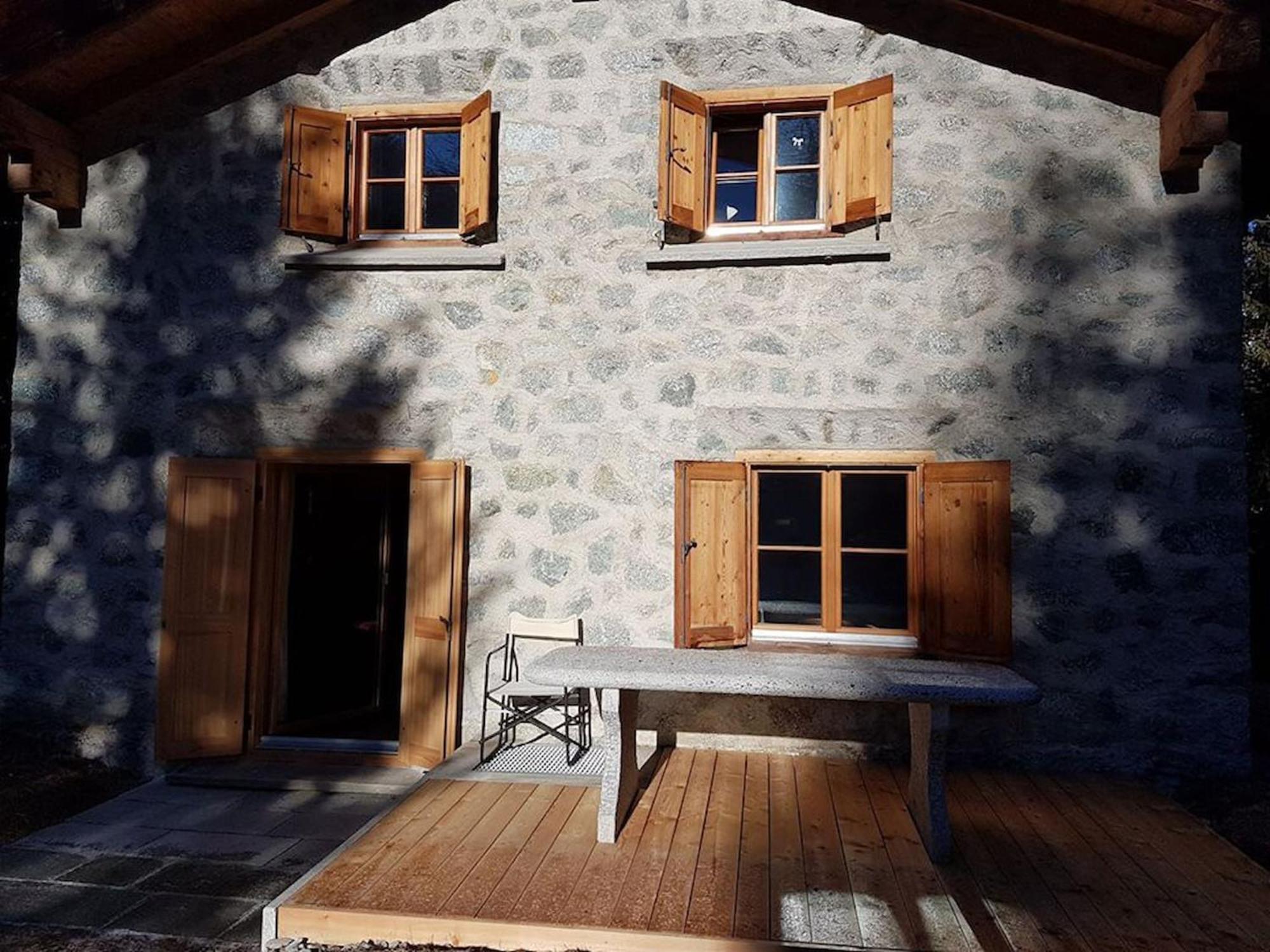 Chalet Gulas - La Punt-Chamues-Ch Luaran gambar